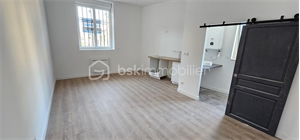 studio à la vente -   42890  SAIL SOUS COUZAN, surface 28 m2 vente studio - UBI468030722